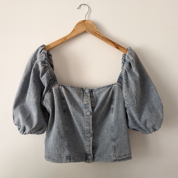 VICI puff-sleeve cropped denim blouse - Picture 2 of 5